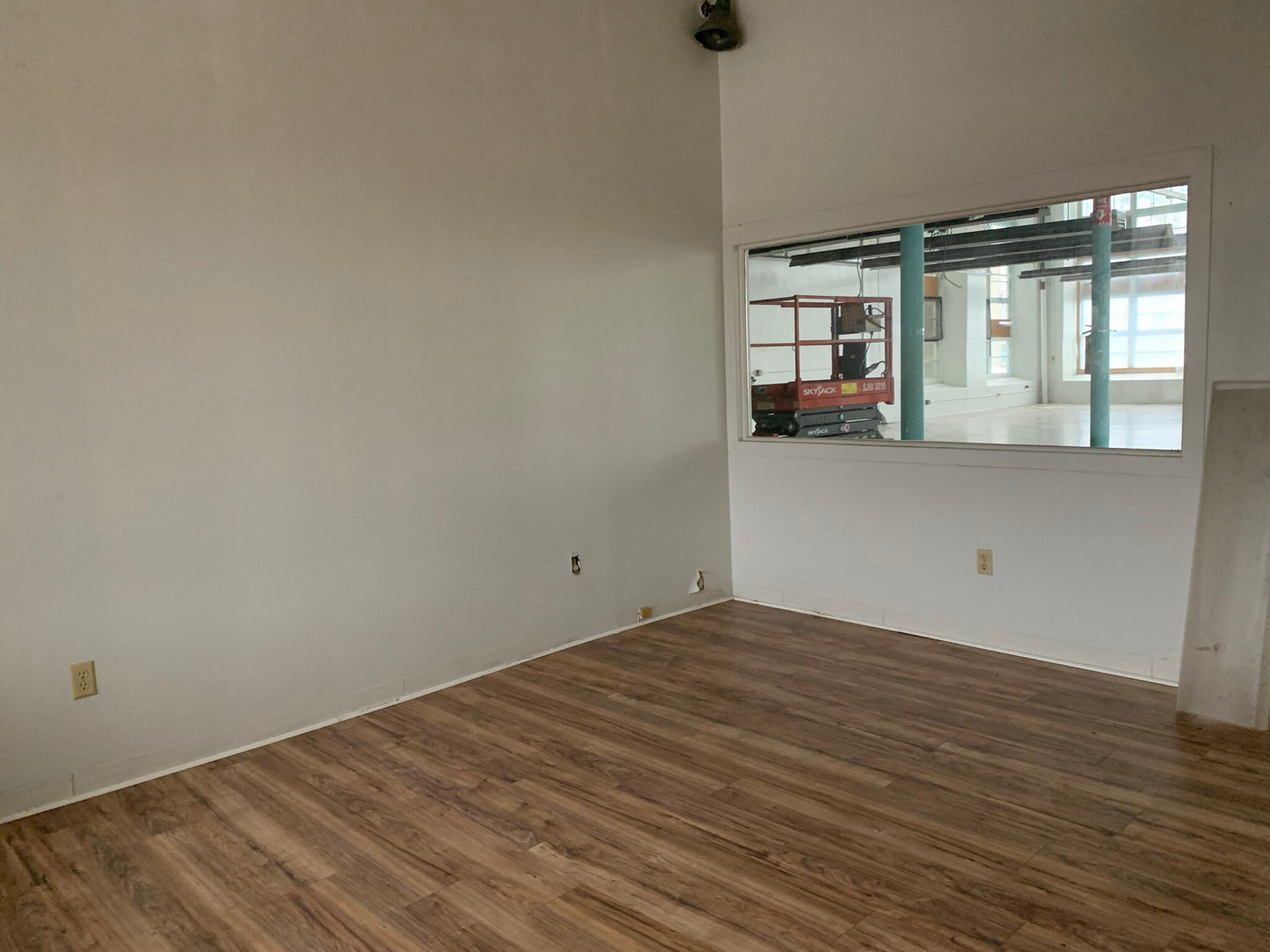 2nd Floor, Suite 232